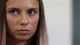 白俄羅斯女子短跑選手齊瑪諾斯卡雅在返國前尋求庇護，已在波蘭首都華沙與丈夫相聚。（圖／路透社／達志影像）