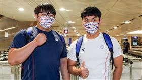 ▲東京奧運台灣舉重選手謝昀庭、陳柏任返國。（圖／體育署提供）