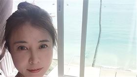 岳庭擔心普吉島疫情升溫。（圖／翻攝臉書）