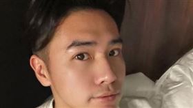 明天是歐弟恢單後第一個父親節。（圖／翻攝ig)