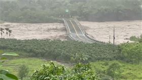 西南風,強降雨,中南部,高雄