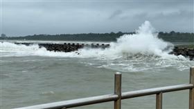 西南氣流,瘋狗浪,台南