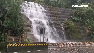 雨襲曾文溪暴漲！阿里山驚見瀑布落石