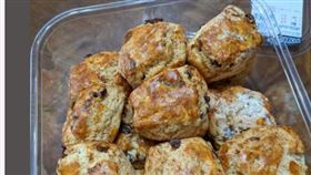 怎樣讓司康更鬆軟？他曝超簡單秘訣（圖／翻攝自Costco好市多 商品經驗老實說臉書）