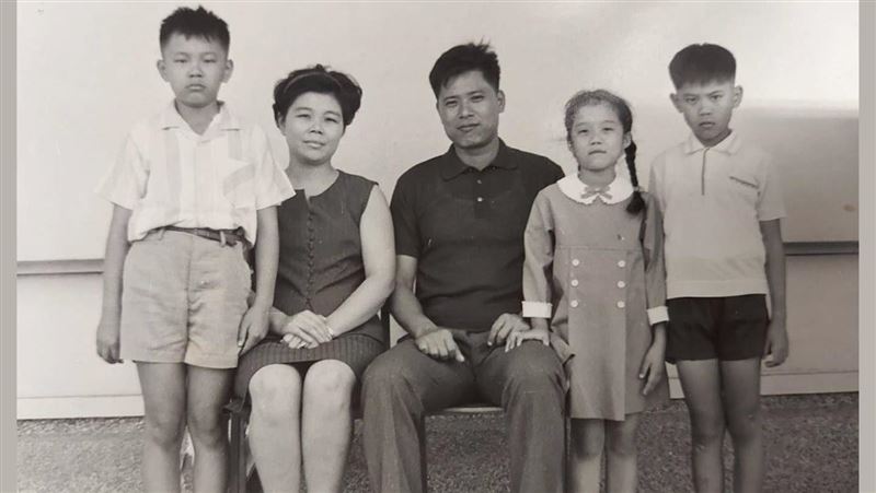 柯文哲：我從政，依然讓我爸不以為然