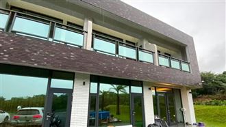 墾丁網美民宿挨控：關紗窗30萬不見