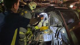 台東,車禍,奧迪,酒駕,夫妻,死亡（圖／翻攝畫面）