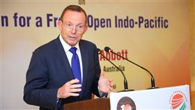 澳洲前總理點名中國「打壓台灣」怒嗆：靠竊取科技壯大（圖／翻攝自Tony Abbott FB）