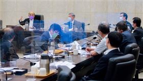 行政院長蘇貞昌9召開擴大防疫會議。（圖／行政院提供）