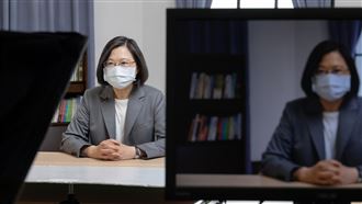 歡迎台灣隊返國　小英驚喜獻「聲」