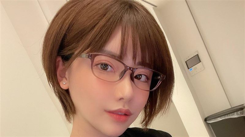 拍AV露餡、媽幫忙說服爸？律：唬爛