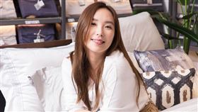 御姊愛是知名兩性作家。（圖／翻攝自御姊愛臉書）