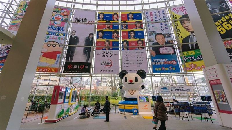 奧運閉幕狂歡　朝日電視1女喝醉斷腿