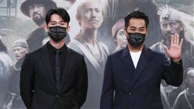 温貞菱、黃健瑋、吳慷仁。（公視提供