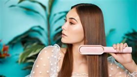 ▲出門想要有女神級直髮，靠它30分鐘即可搞定!（圖／業者提供）