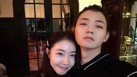 陳露，霍尊。(圖／陳露微博)