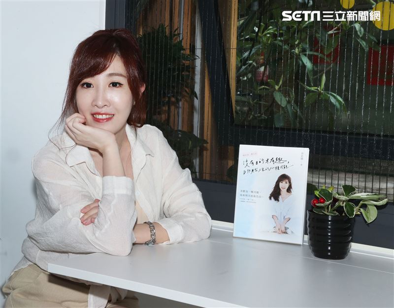 黃若薇三立新聞網專訪。（記者邱榮吉/攝影）