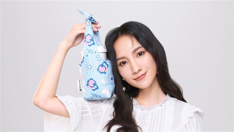 挺唇腭裂孩童　《未來媽媽》女星哭了