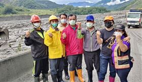 伍麗華,謝宜真（圖／翻攝自伍麗華臉書）