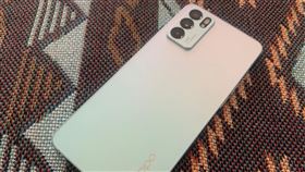 圖／記者谷庭攝,OPPO RENO6
