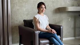 許藍方有護理師專業背景，並非醫生。(圖／翻攝臉書）