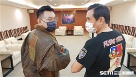 馬英九與江啟臣出席國民黨「飛虎八十暨中美合作紀念展揭幕儀式」（圖／國民黨提供）