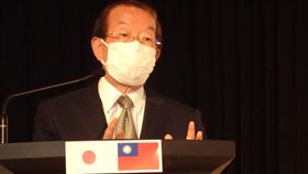 出席日執政黨青年局研修會  謝長廷：台海很不穩日本執政黨自由民主黨青年局30日在東京舉行探討台灣的研修會並與地方黨部等視訊。駐日代表謝長廷獲邀出席致詞時表示，因中國的關係，台灣海峽很不穩定。中央社記者楊明珠東京攝  110年4月30日