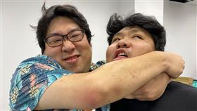 國動、統神。（圖／翻攝自國動臉書）