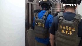 文 商辦越機房1800