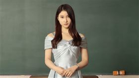 《變調的灰姑娘》土屋太鳳、田中圭。（圖／CATCHPLAY提供）