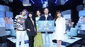 温貞菱、周華健兒子周厚安上炎亞綸、唐綺陽、吳姍儒（Sandy）主持的節目宣傳新戲。（圖／公視提供）