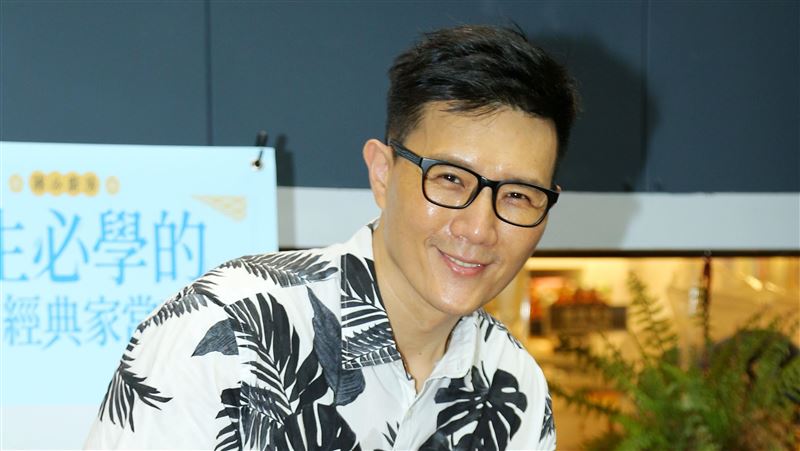 蔣偉文爆肥十公斤　曝斷食法減肥症狀