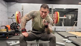 月餅賣太貴挨酸　館長霸氣喊全額退款