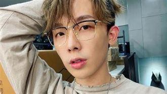 酷炫初戀意外曝光　他認劈腿道歉前任