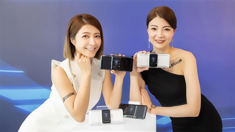 8虛擬鍵操作　聯想推二代電競手機