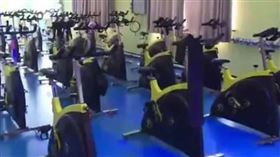 張美慧2度參加減肥訓練營，卻在第15天倒地抽搐，最終死亡。（圖／翻攝自《九派新聞》）