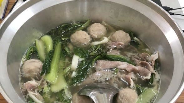 他曝電鍋超傻眼煮法　鄉民：會中毒吧