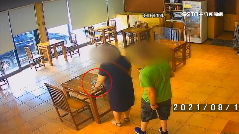夫妻內用強挪隔板　業者怒：拒絕送餐
