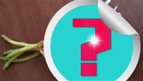 女網友在社區撿了5朵花，保全和鄰居都推薦她煮來吃。（圖／翻攝自臉書社團《家常菜》）