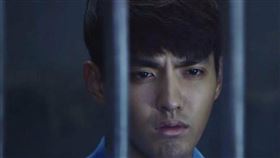 吳亦凡因涉嫌性侵，遭北京警方刑事拘留。（圖／翻攝自艾瑪醬微博） 