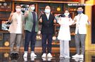 LuLu黃路梓茵、「亞洲廚神」王凱傑、「松露主廚」廚佛瑞德Fred、台灣廚神「阿發師」施建發「料理之王2」總決賽暨料理包銷售獎金頒發記者會。（記者邱榮吉/攝影）