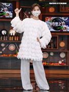 LuLu黃路梓茵主持「料理之王2」。（記者邱榮吉/攝影）