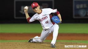 ▲樂天桃猿下勾投手張喜凱上場中繼。（圖／記者劉彥池攝影）