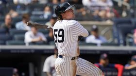 ▲沃特（Luke Voit）敲出超前比數安打。（圖／美聯社／達志影像）