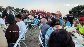 踢爆台東藝術季　百人無隔板並肩用餐