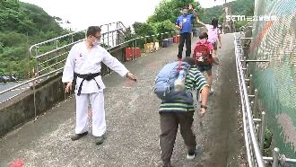 溪山國小今開學　家長：小朋友也想來