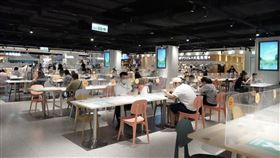 餐飲開放內用，美食街，（圖／記者劉懿萱攝影）