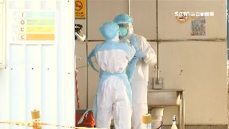 不捨醫護中暑　企業合捐千件降溫背心