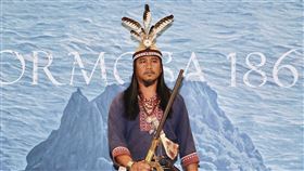 公視史詩級旗艦戲劇《斯卡羅》演員查馬克・法拉屋樂、温貞菱、法比歐、周厚安、黃健瑋及黃遠出席定名記者會。（圖／記者林聖凱攝影）