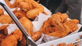 炸雞，炸物，油炸，垃圾食物　圖／pixabay